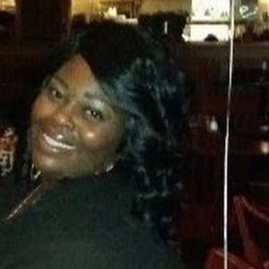 Meet your Posher, Latasha